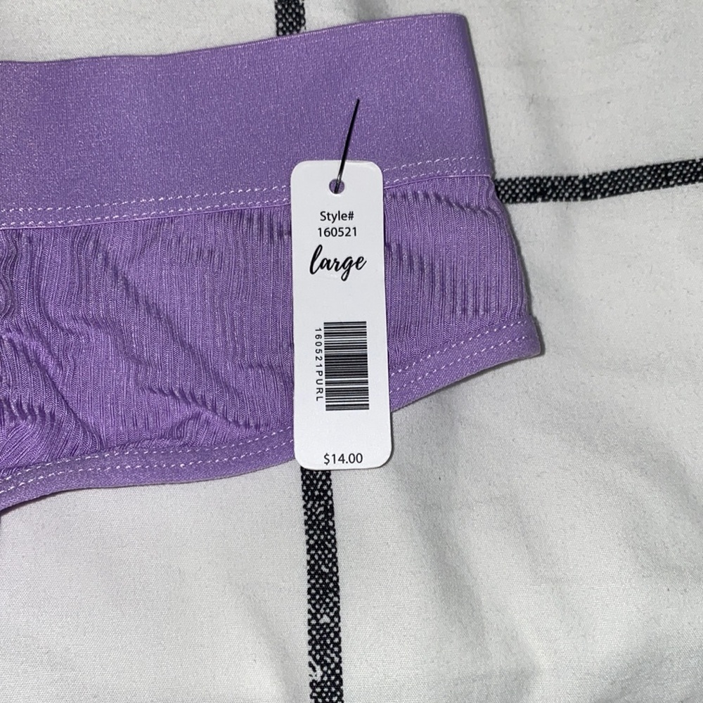 Thong - Picture 2 of 3